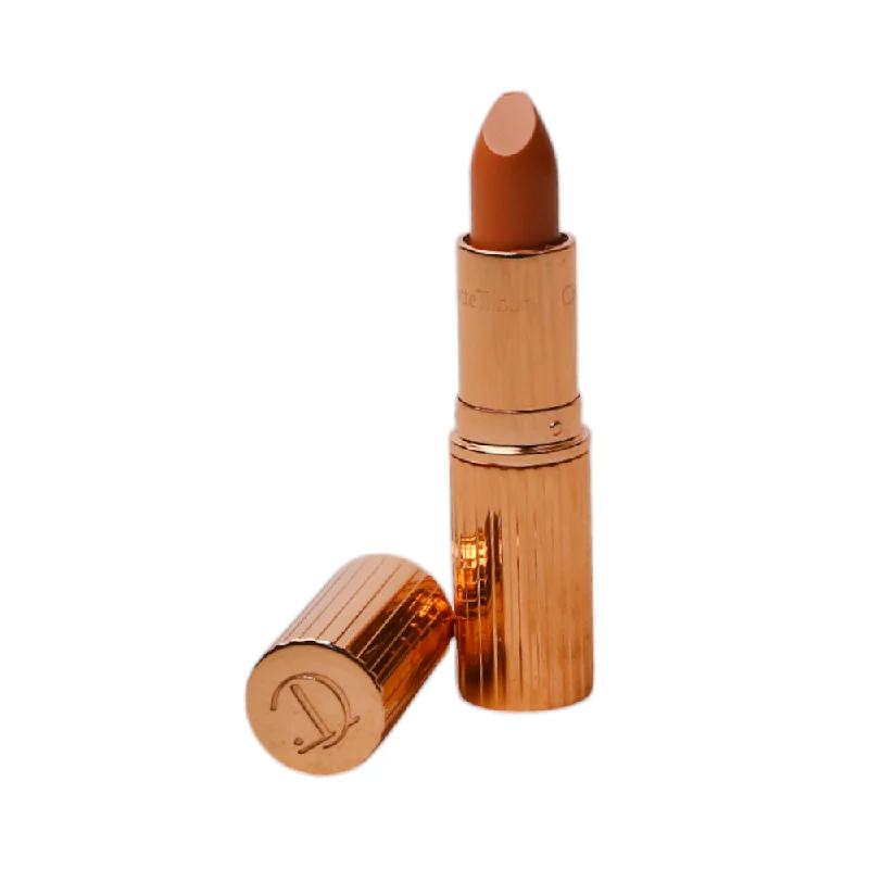 CHARLOTTE TILBURY BITCH PERFECT KISSING FALLEN FROM THE LIPS