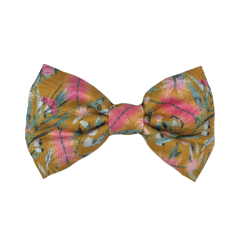 Brush With Nature Cat Bow tie
